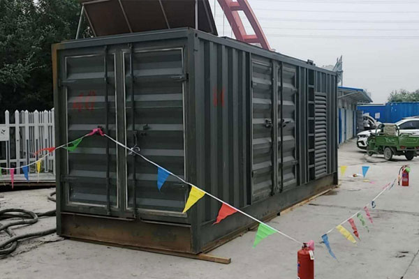 嘉祥发电机租赁空气滤清器多久更换一次？